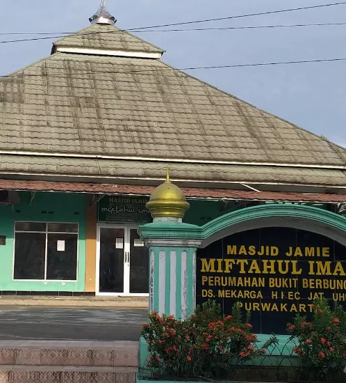 Masjid Jami Miftahul Iman | Jln. Manggis, Perum Bukit Berbunga , Mekargalih, Jatiluhur, Purwakarta